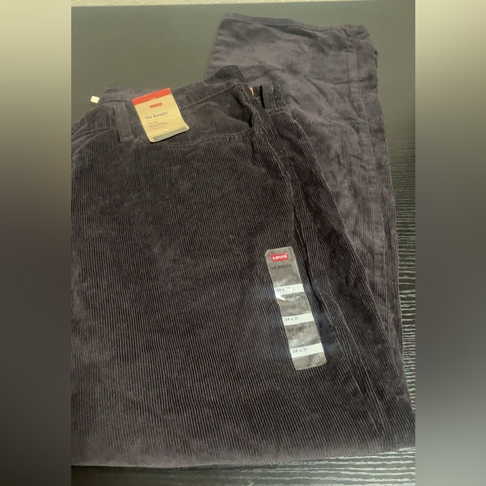 Levi's Men's Corduroy Pants - Charcoal